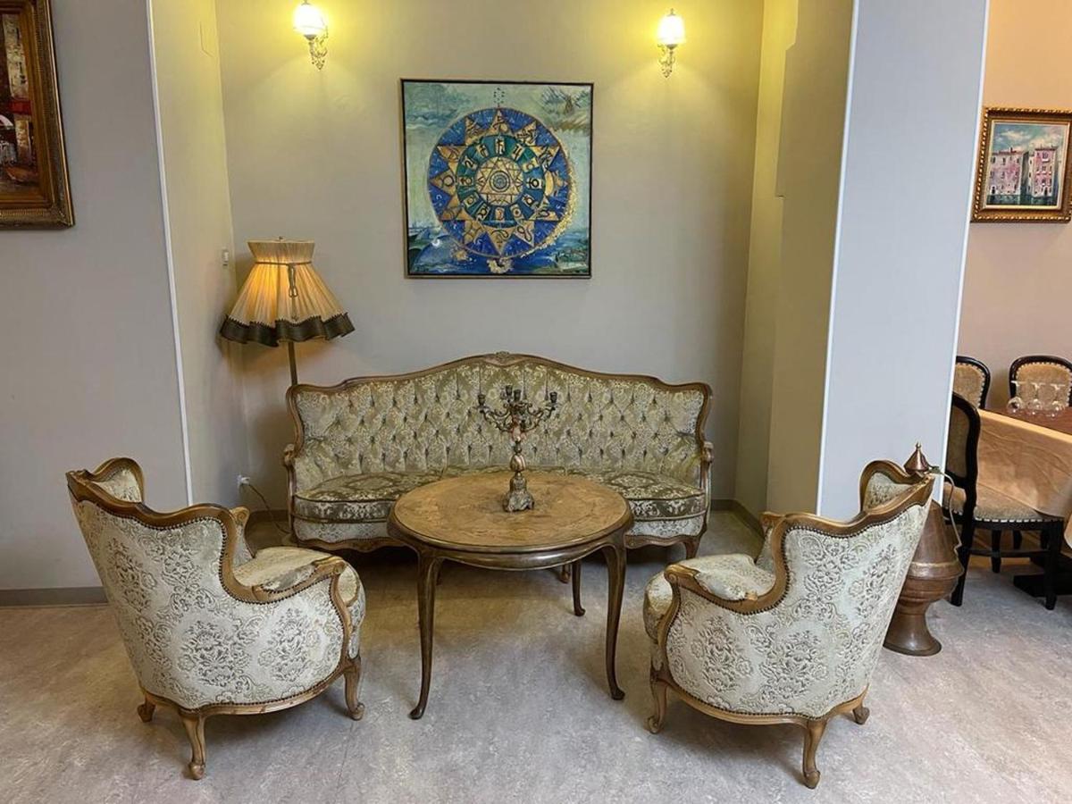 Hotel Tineretului بوخارست المظهر الخارجي الصورة